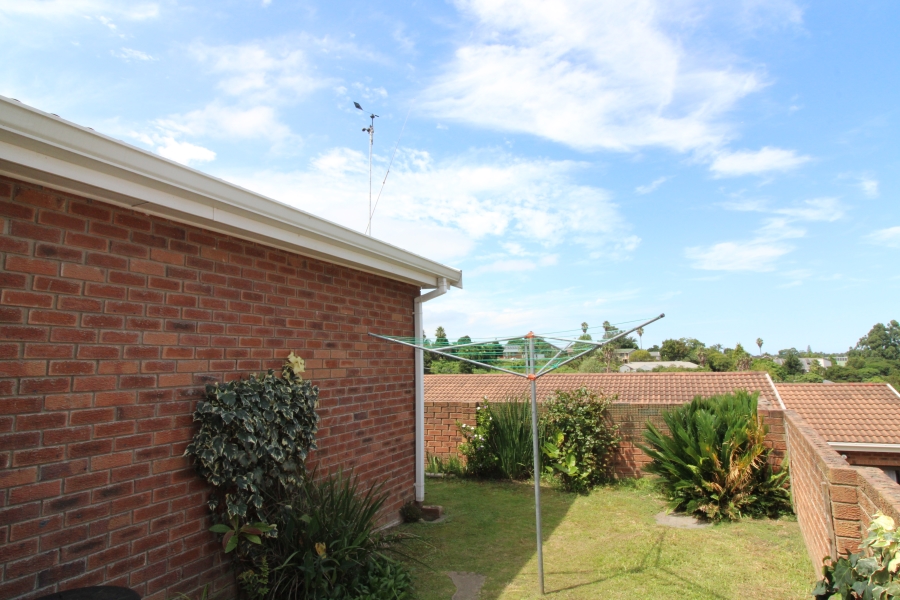 3 Bedroom Property for Sale in Denneoord Western Cape